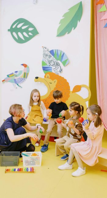 pexels-kseniachernaya-8535234